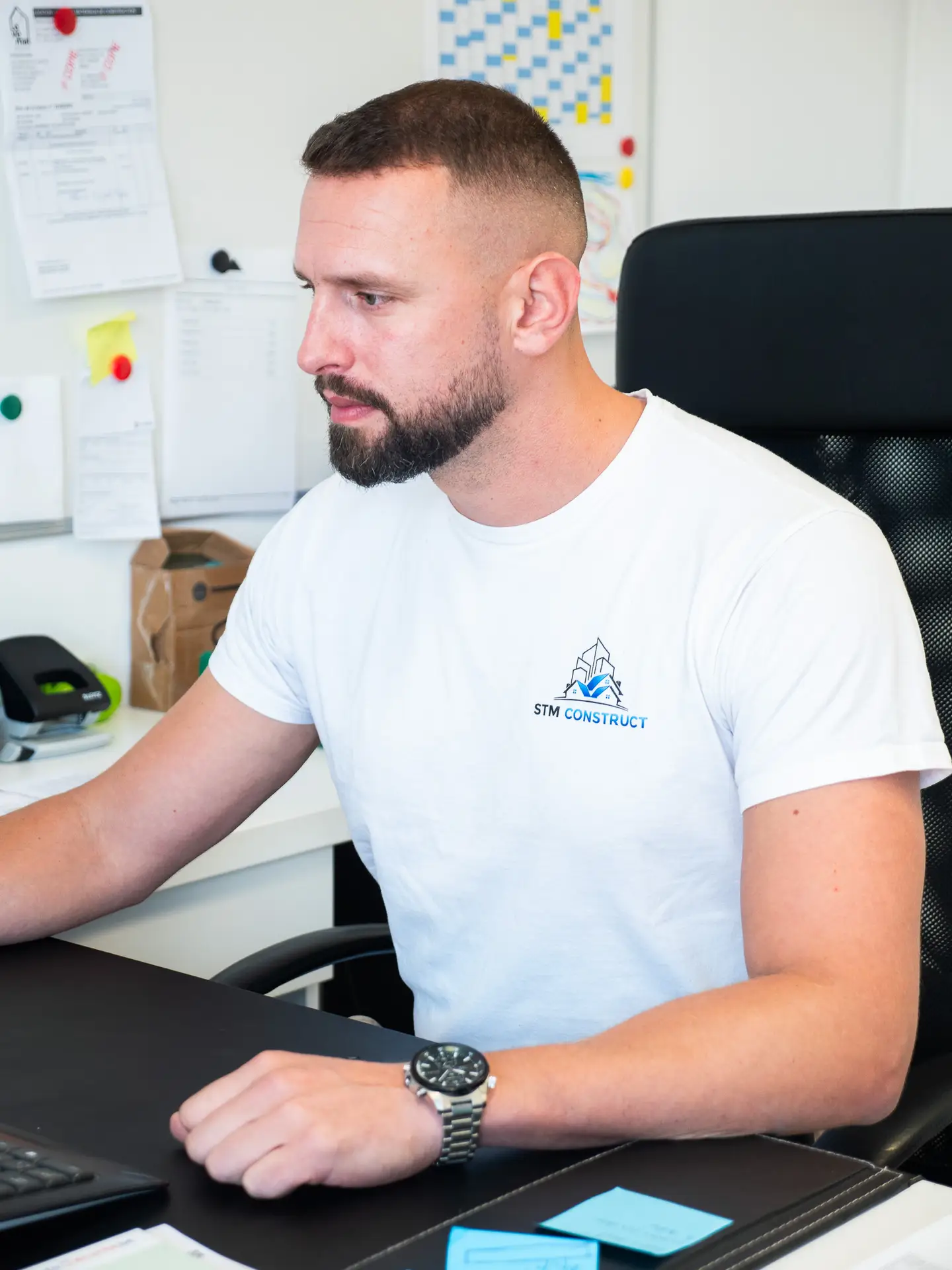 steven, manager van stm construct